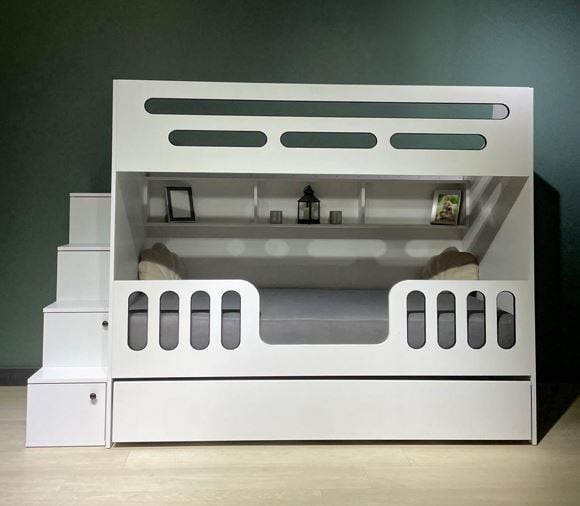 Edessa Yavrulu Seyyar Merdivenli Ranza  Byz